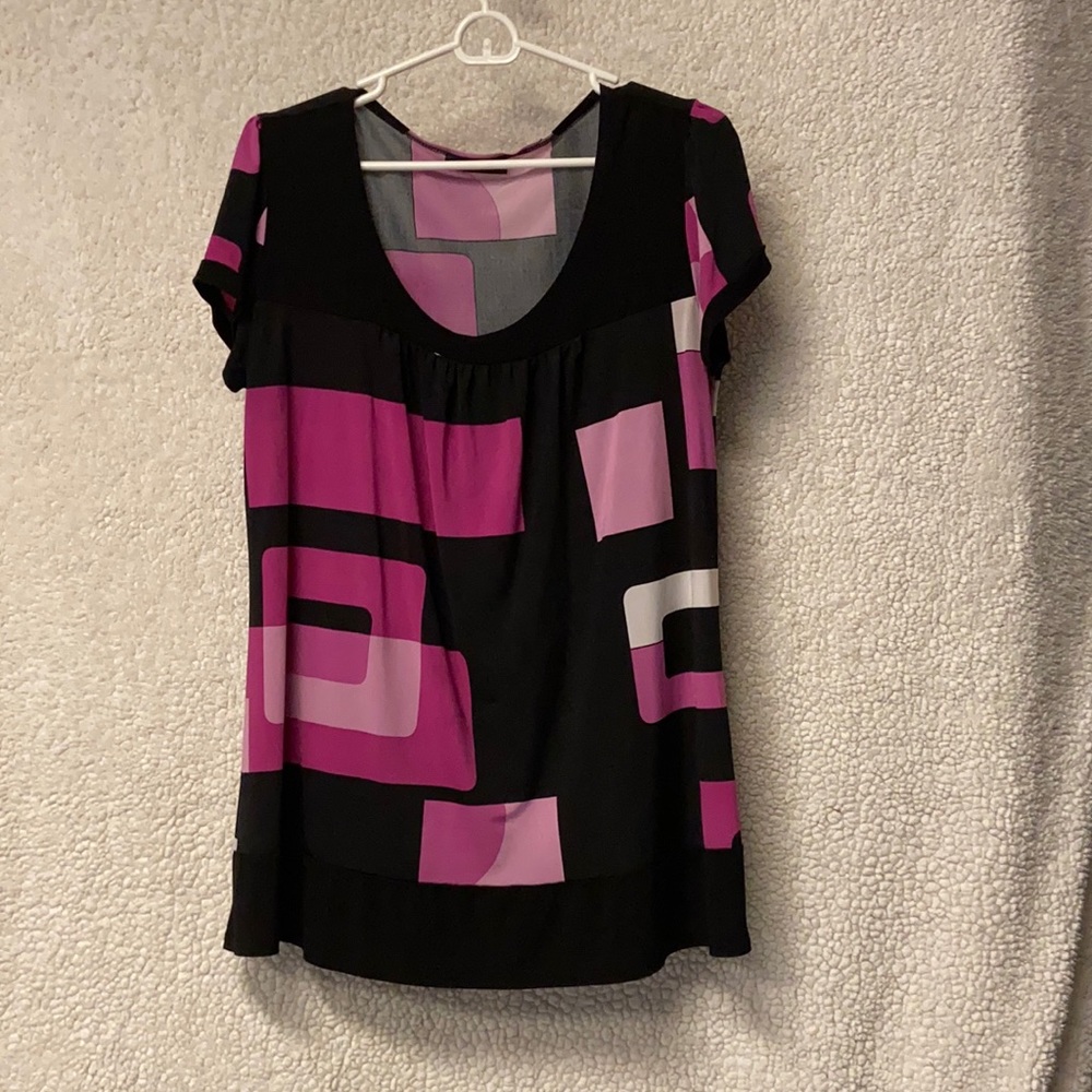 Black and pinks blouse.
